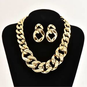 NEW Chunky Chain Necklace Bracelet Set Gold JA25